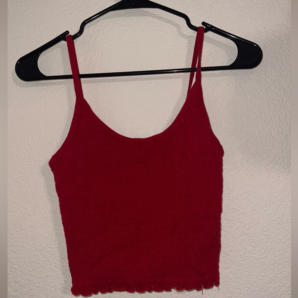 Medium Red Hollister Tank